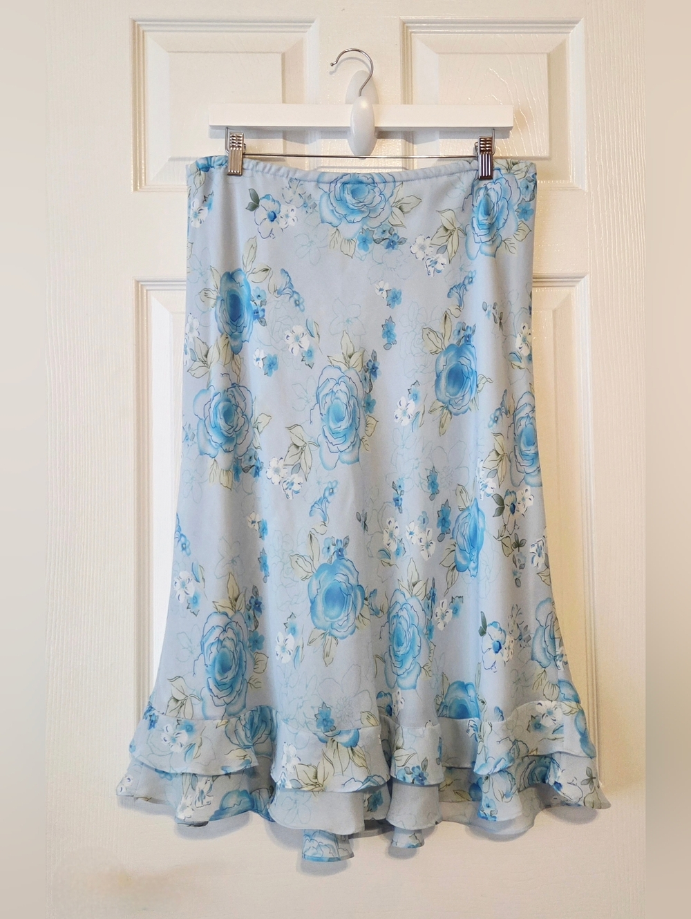 Karin Stevens Blue Floral Midi Skirt - Picture 2 of 6
